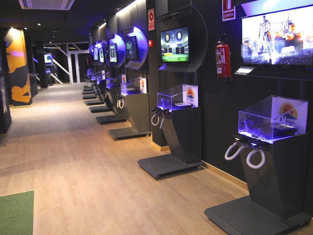 فندق Magic Cristal Park بينايدورم المظهر الخارجي الصورة